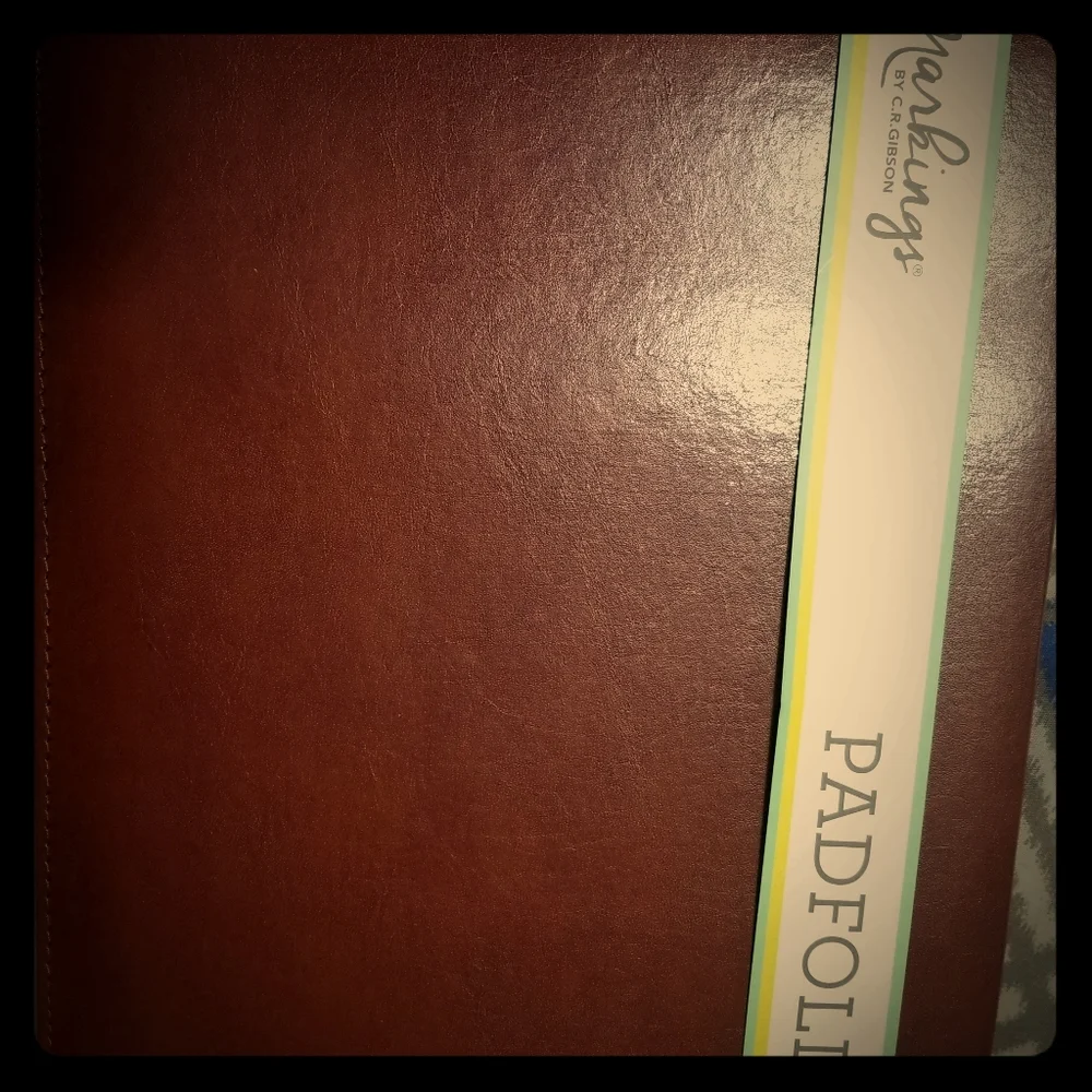 - New Brown Markings Padfolio with pad and pen